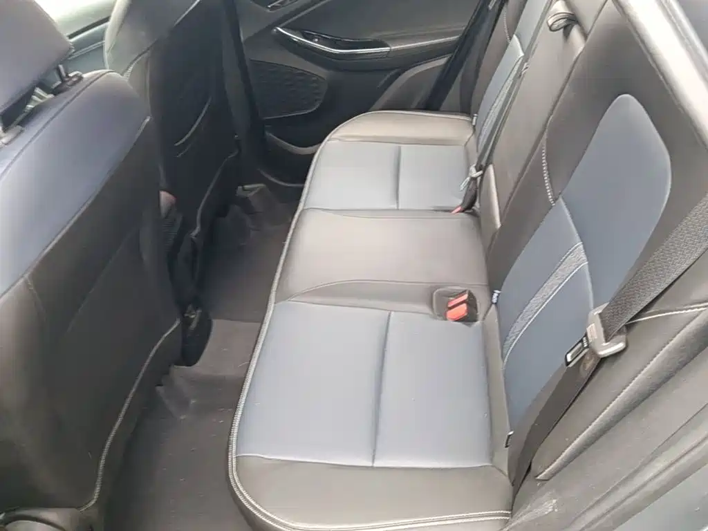 Chevrolet Trax 2019 — фото 17