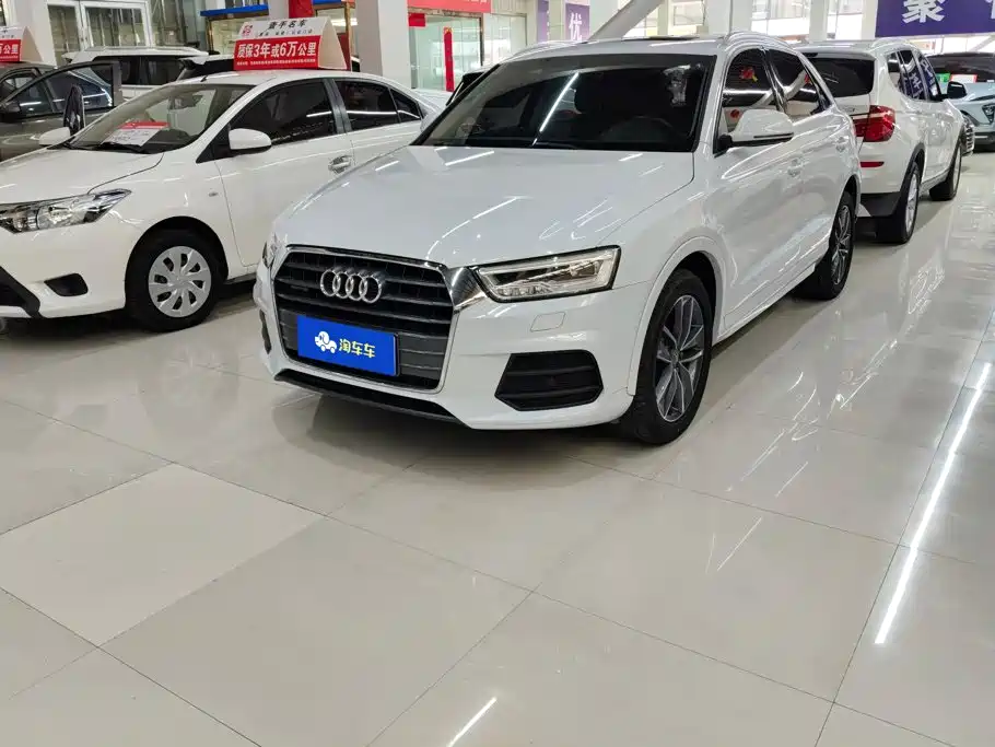 Audi Q3 2017 — фото 1