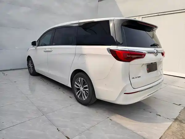 Buick GL8 2022