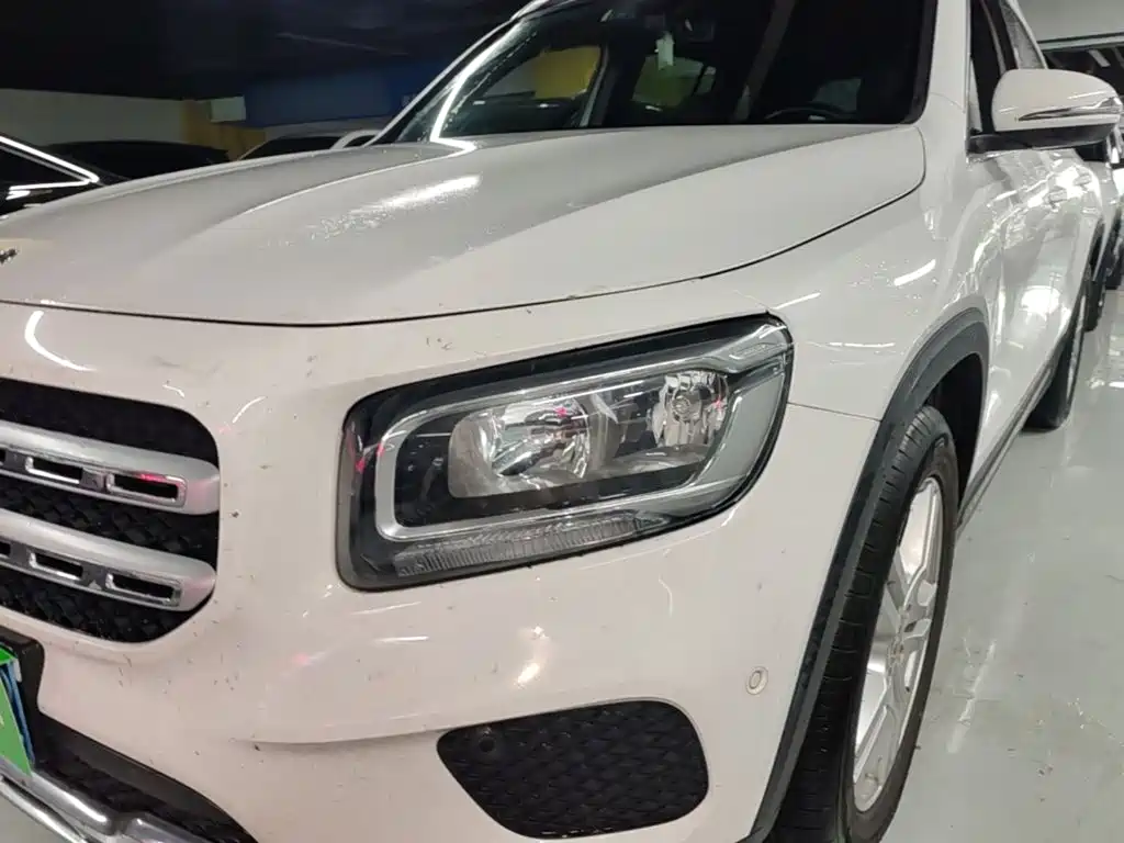 Mercedes-Benz GLB 2020 — фото 24