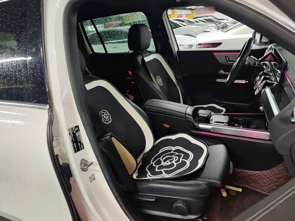 Mercedes-Benz GLB 2020 — фото 25