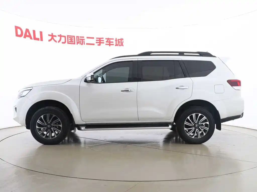Nissan Terra 2021 — фото 15