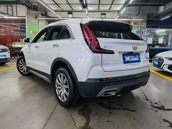 Cadillac XT4 2021