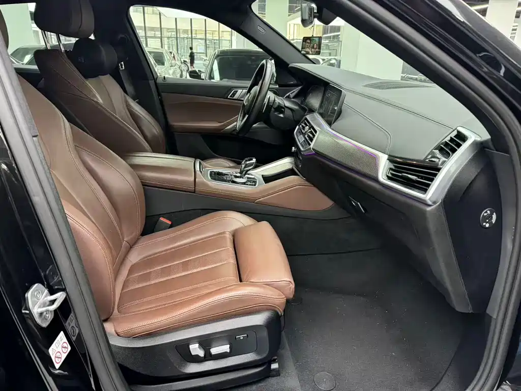 BMW X6 2021 — фото 10