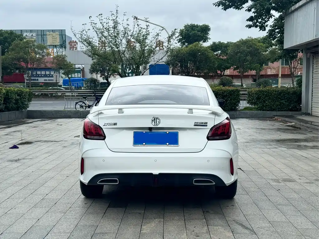 MG 5 2022