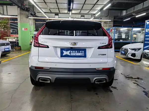 Cadillac XT4 2021