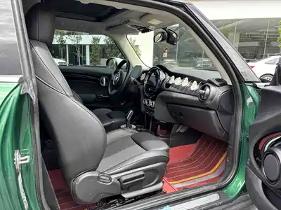 MINI MINI 2021