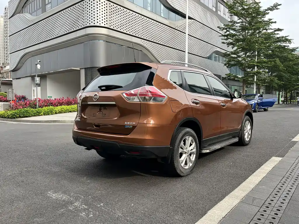 Nissan X-Trail 2014 — фото 4