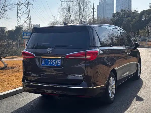 Buick GL8 2018