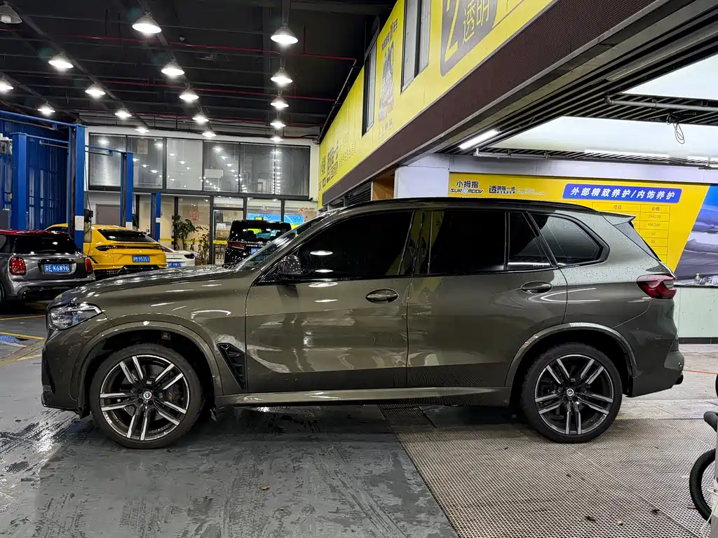 BMW X5 M 2023