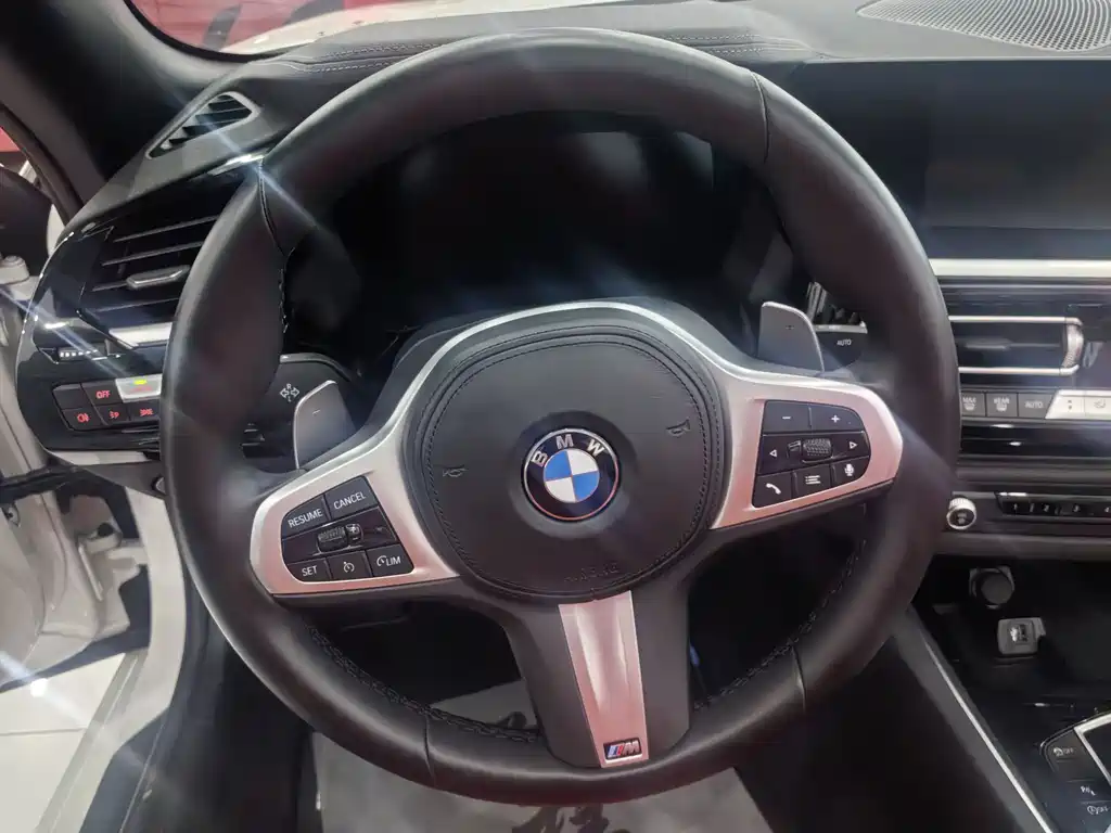 BMW Z4 2023 — фото 7