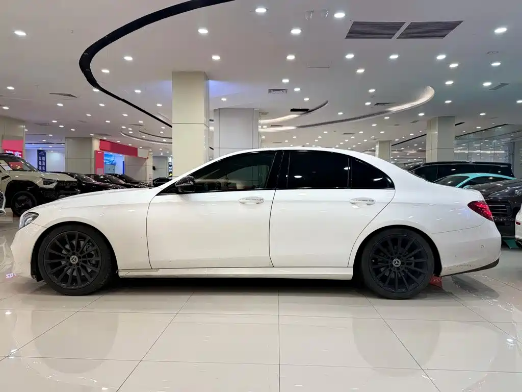 Mercedes-Benz E-Class 2018