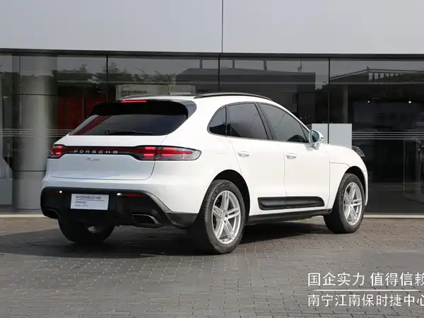 Porsche Macan 2024