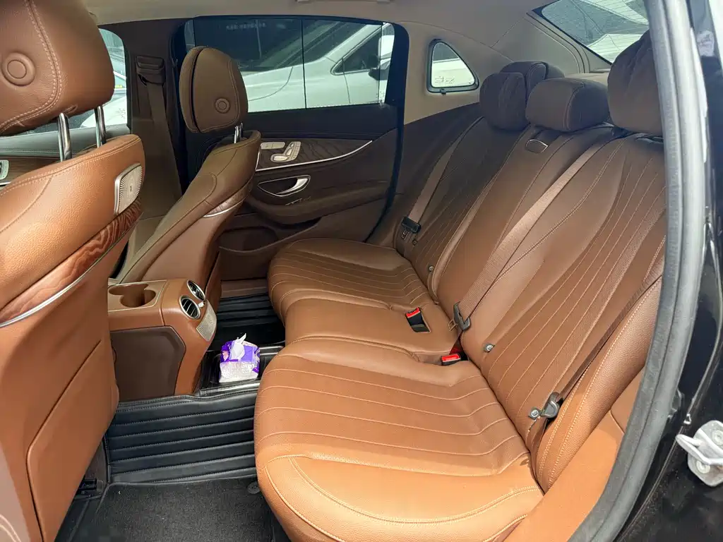 Mercedes-Benz E-Class 2019
