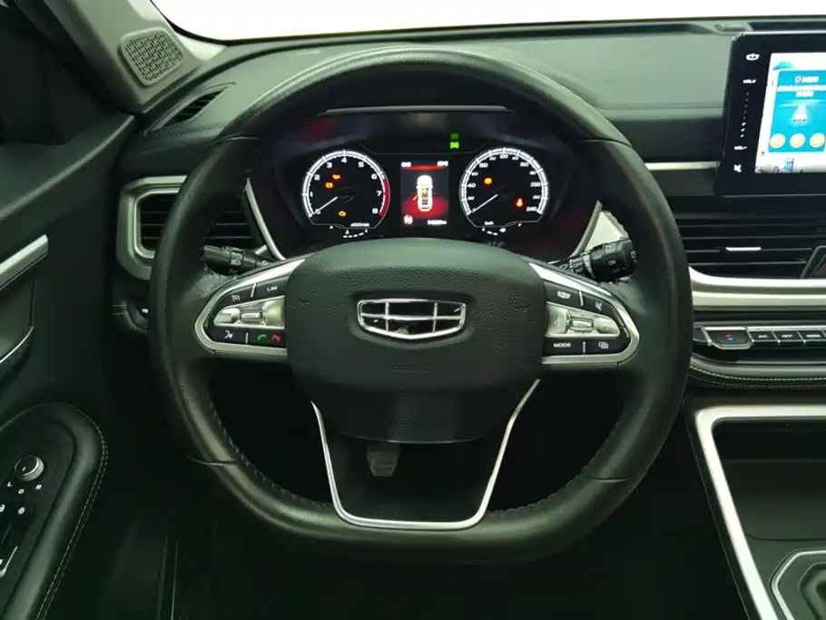 Geely Vision X6 2020 — фото 15