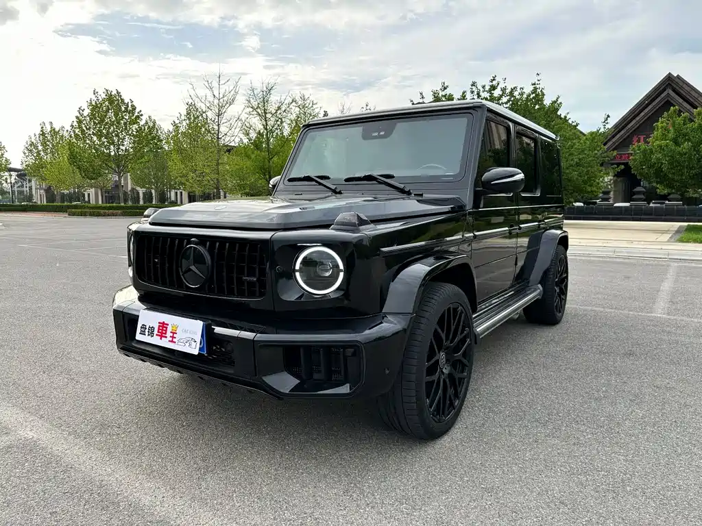 Mercedes-Benz G-Class 2011
