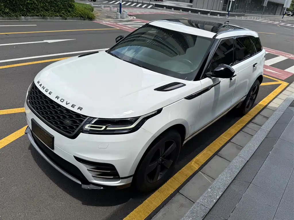 Land Rover Velar 2019 — фото 10