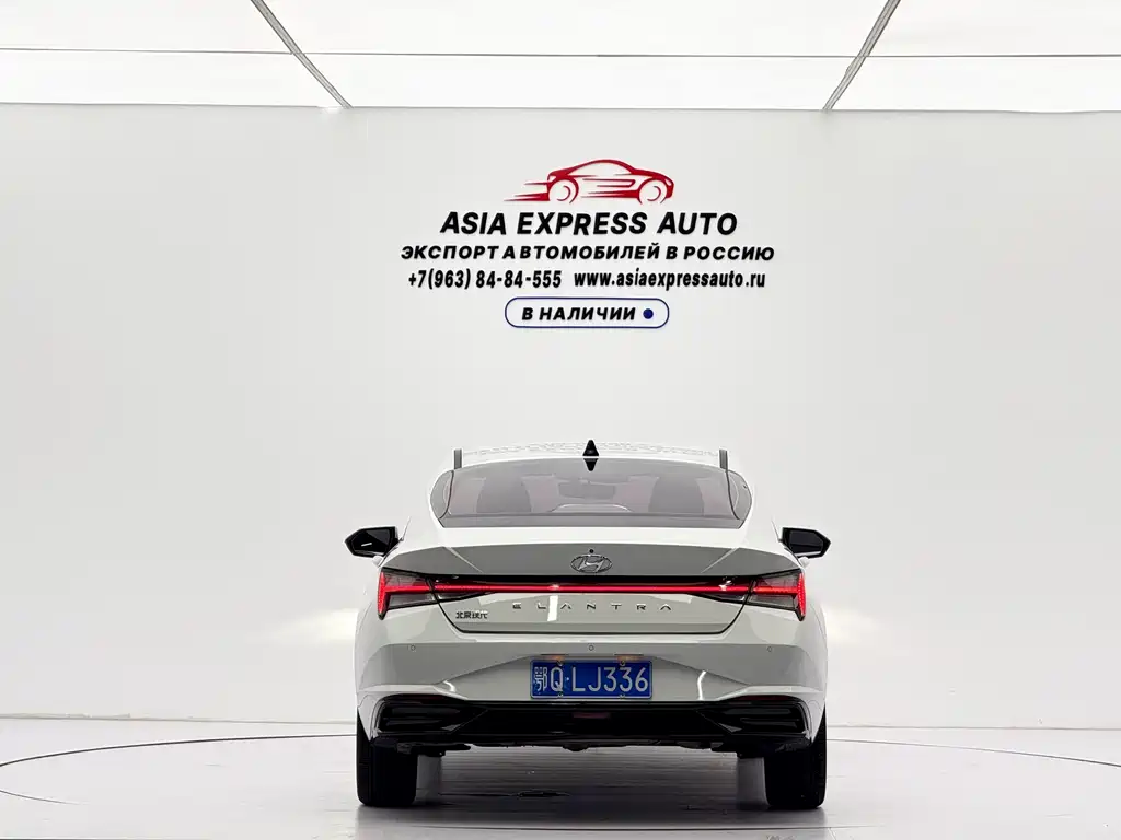 Hyundai Elantra 2023
