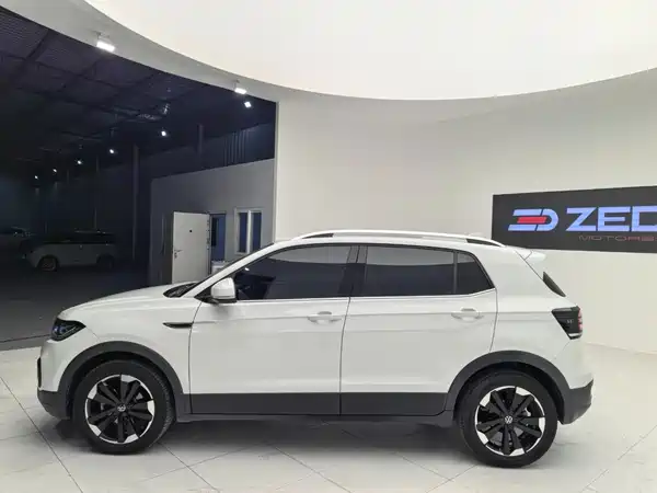 Volkswagen Tacqua 2022