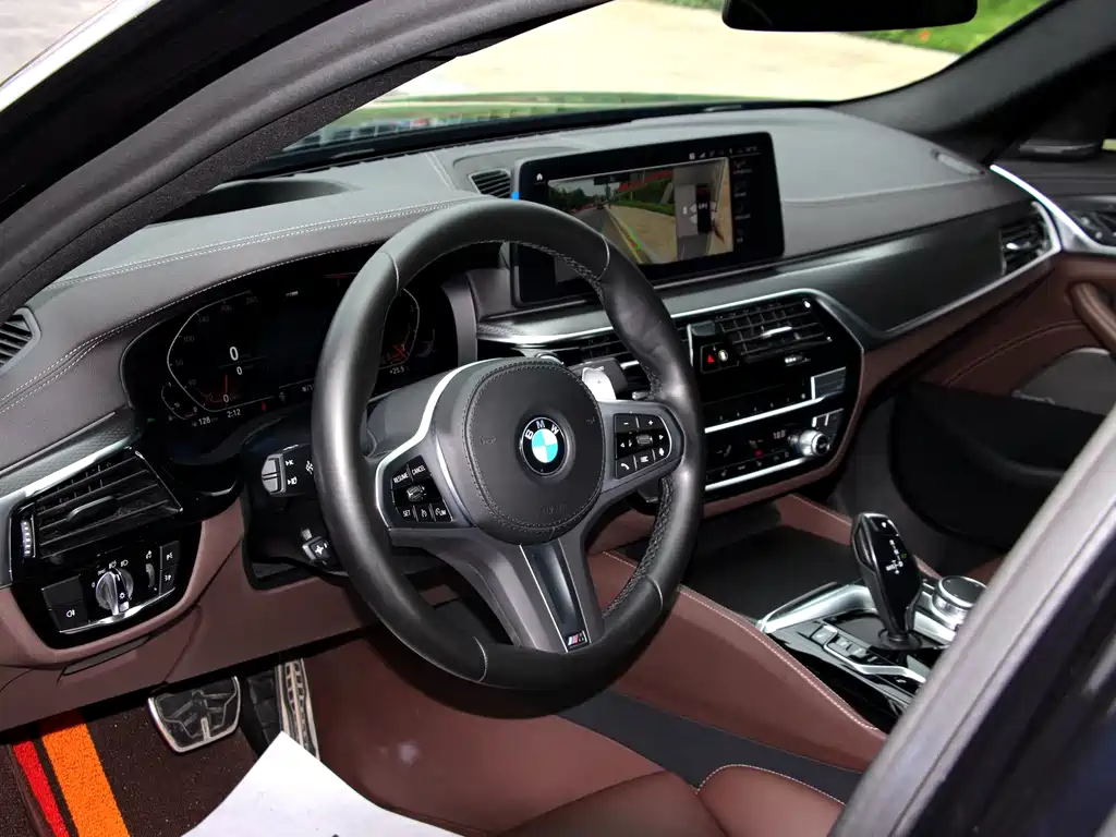 BMW 5 Series 2022