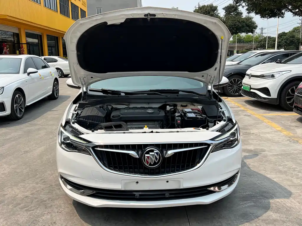 Buick Excelle 2021 — фото 11