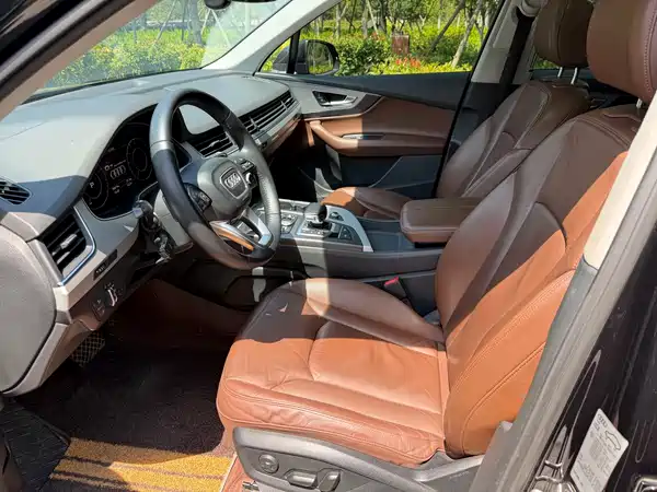 Audi Q7 2016