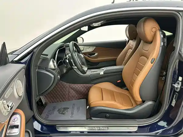 Mercedes-Benz C-Class 2021