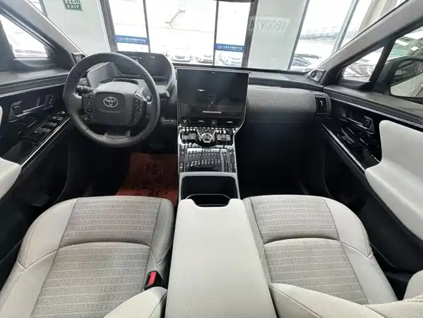 Toyota bZ4X 2023