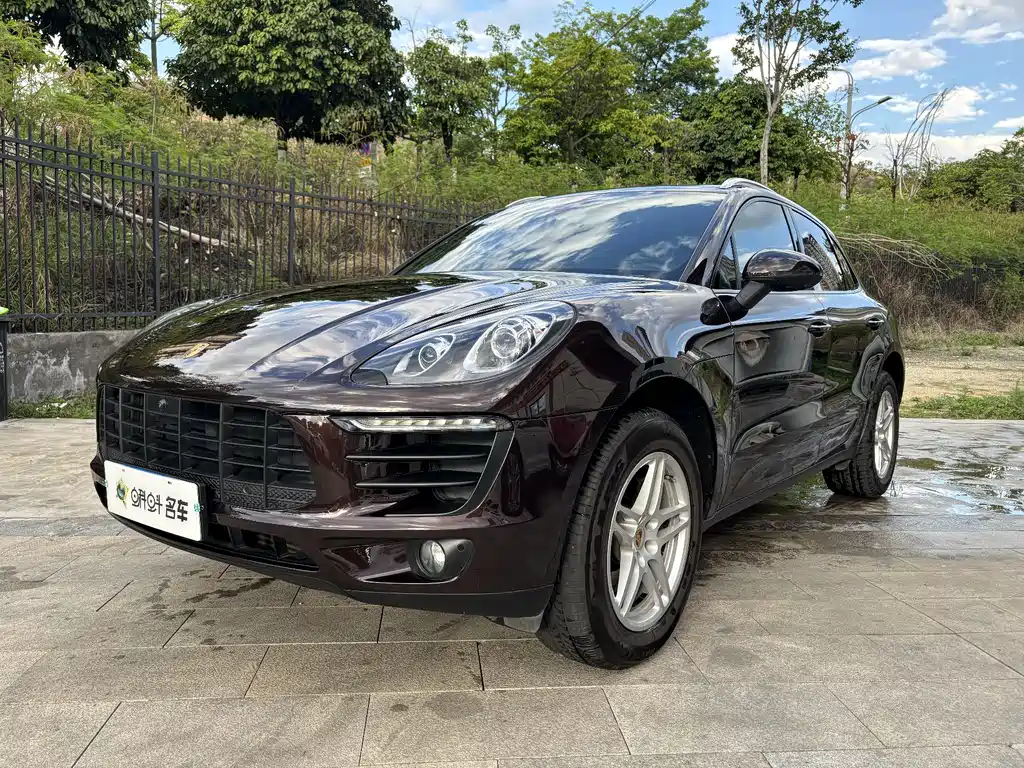 Porsche Macan 2016 — фото 1