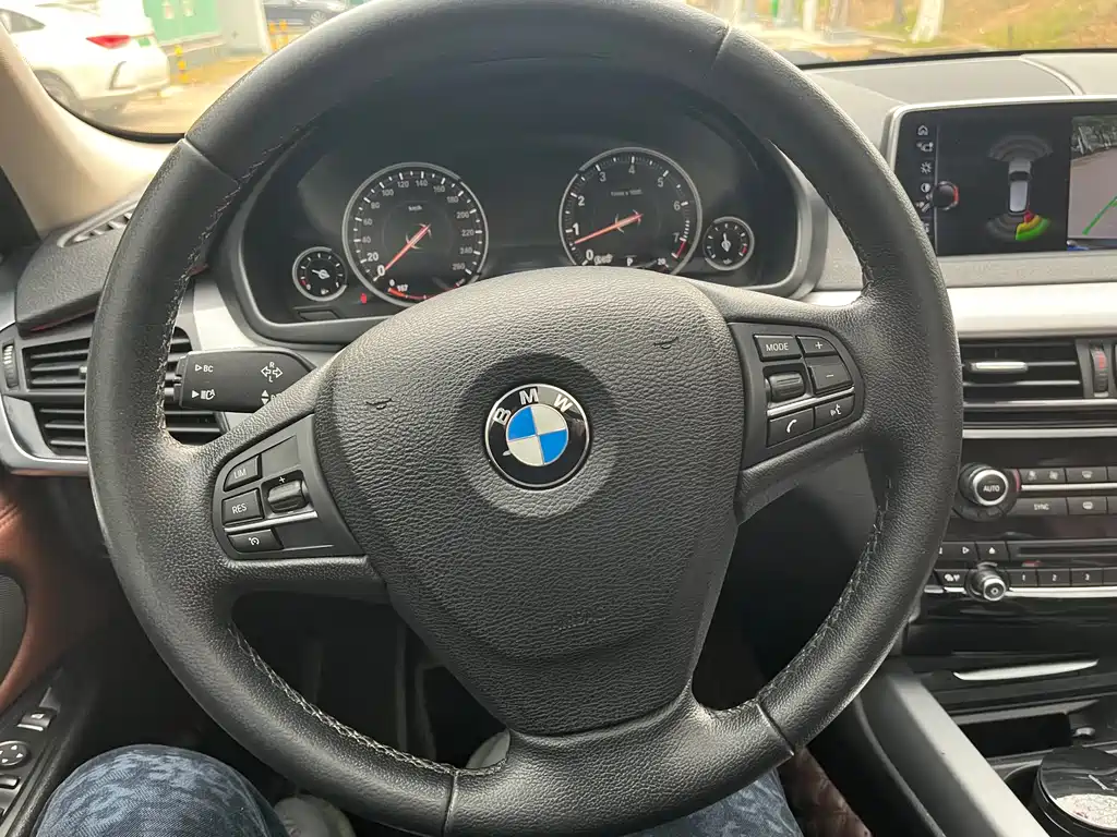 BMW X5 2018 — фото 14
