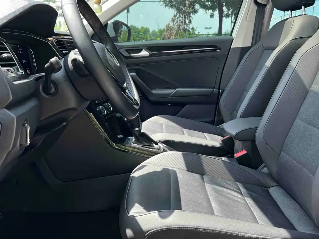 Volkswagen T-Roc 2022