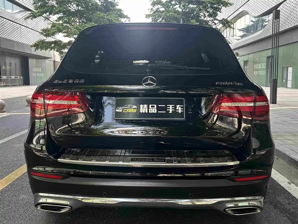 Mercedes-Benz GLC 2017 — фото 8