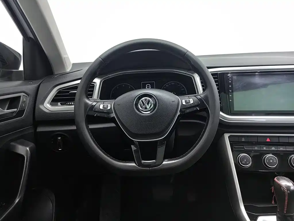 Volkswagen T-Roc 2018 — фото 11
