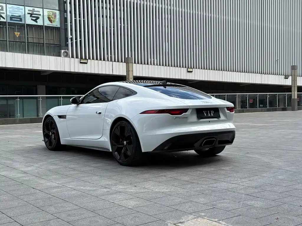 Jaguar F-TYPE 2021 — фото 13