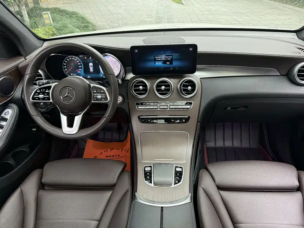 Mercedes-Benz GLC 2022 — фото 16