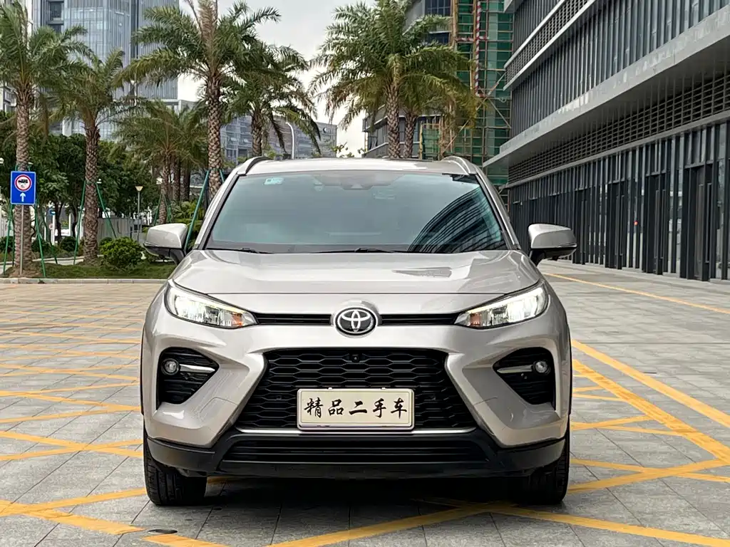 Toyota Wildlander 2023 — фото 2