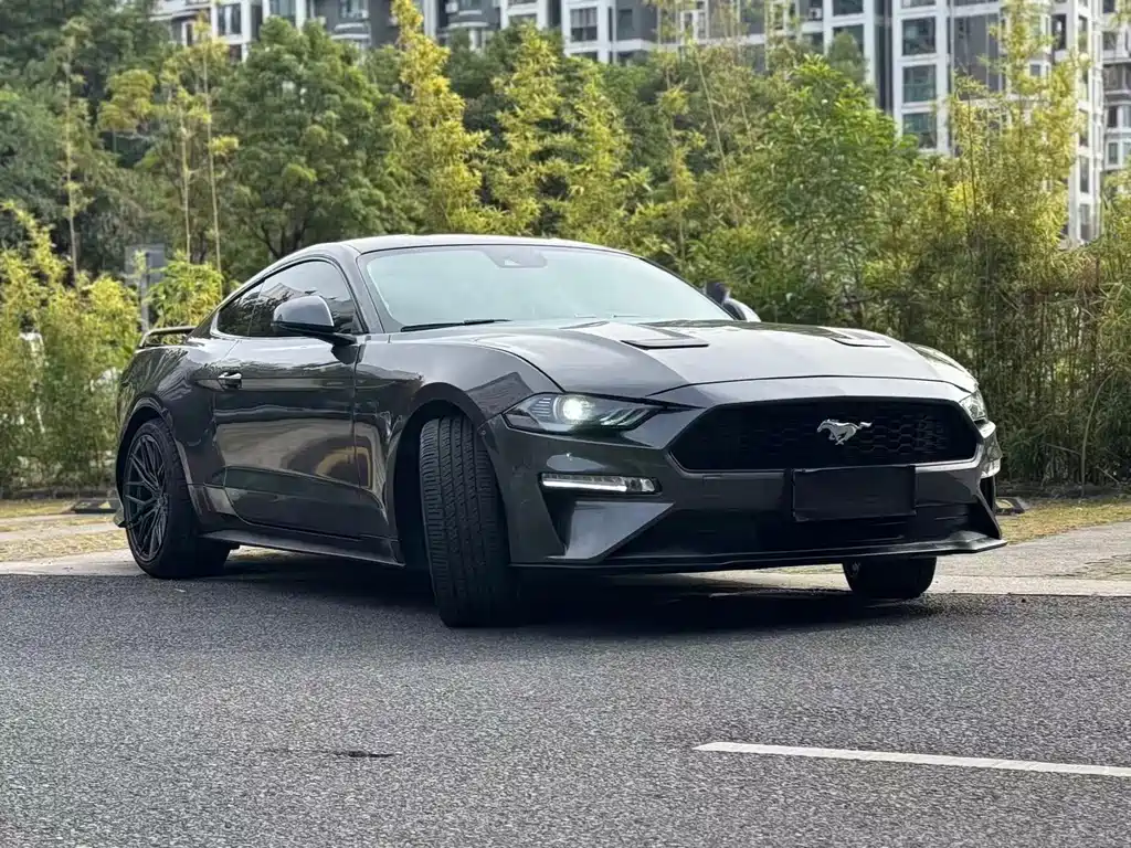 Ford Mustang 2020 — фото 14