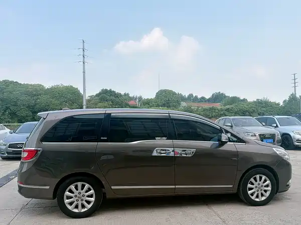 Buick GL8 2013