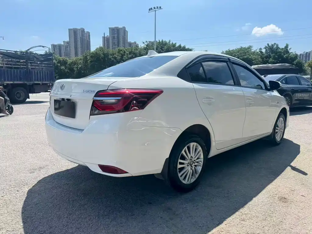 Toyota Vios 2021 — фото 9
