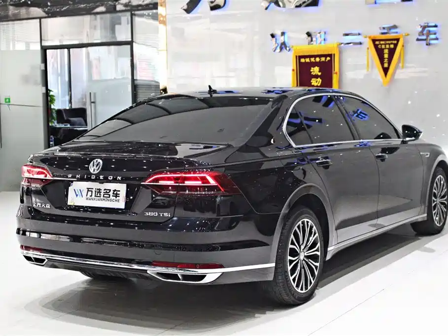 Volkswagen Phideon 2019 — фото 15
