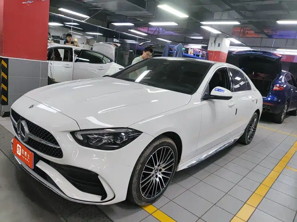 Mercedes-Benz C-Class 2023