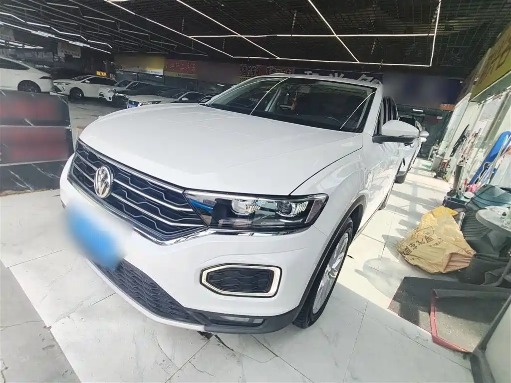 Volkswagen T-Roc 2020 — фото 2