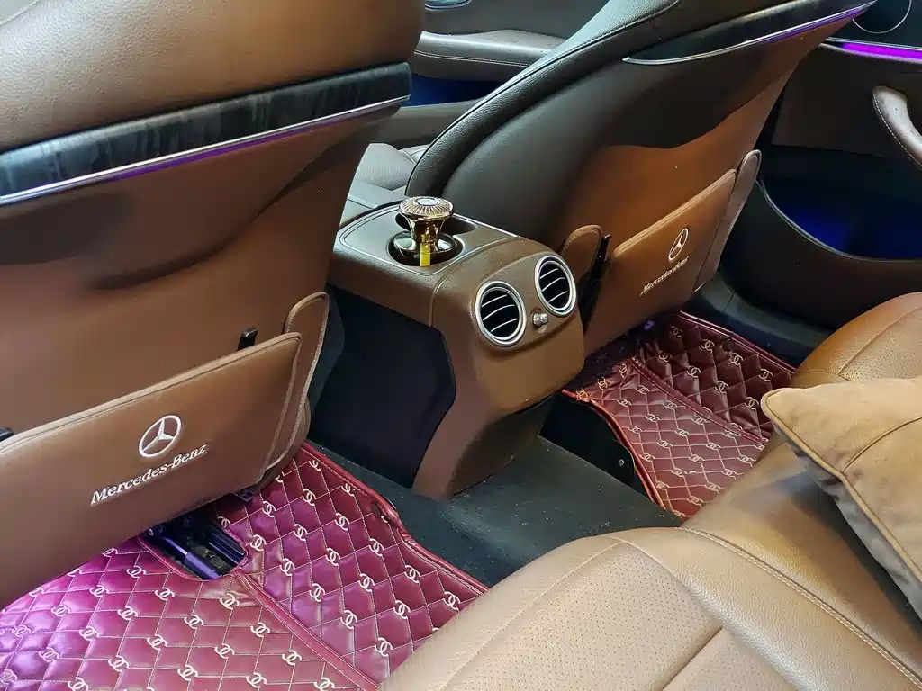Mercedes-Benz E-Class 2020 — фото 9