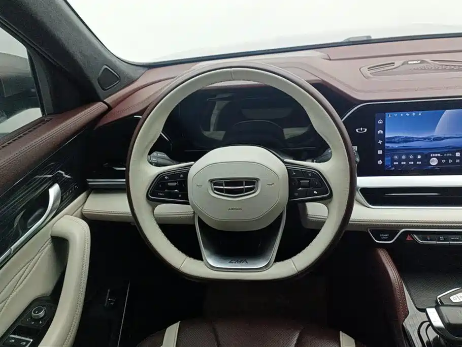 Geely Xingyue L 2023 — фото 15