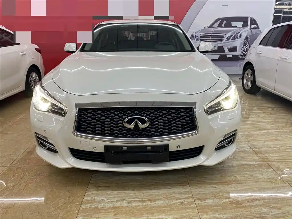 Infiniti Q50L 2016 — фото 2
