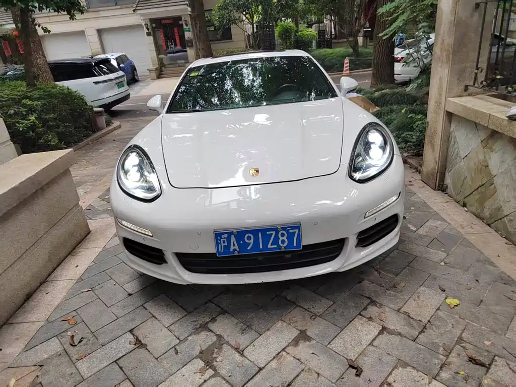 Porsche Panamera 2014