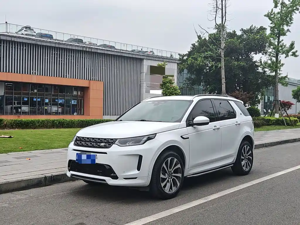 Land Rover Discovery Sport 2022 — фото 1