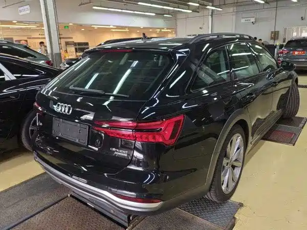 Audi A6 2025