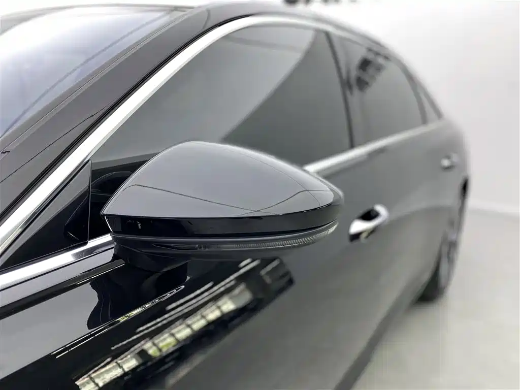 Audi A6L 2024 — фото 27