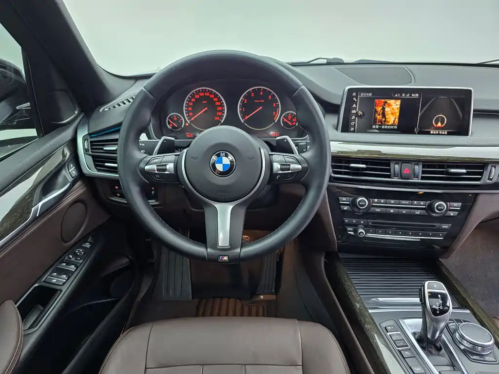 BMW X5 2017 — фото 28
